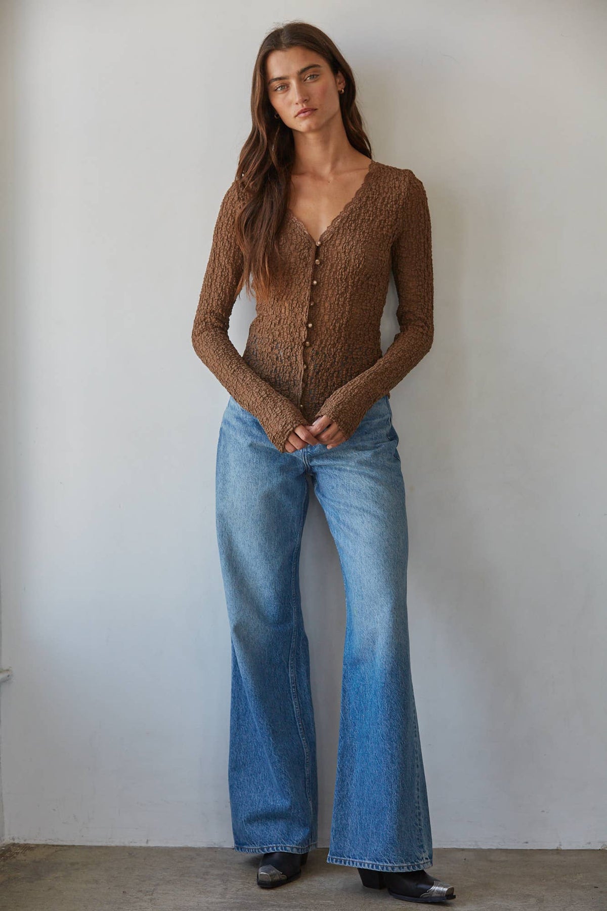 L9846 | Woven Cotton Nylon Spandex Lace Button Down Top